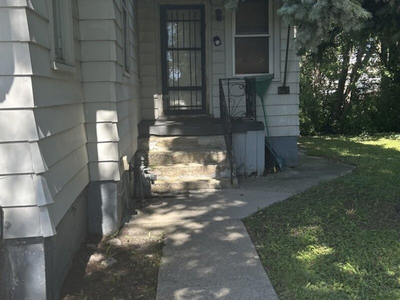 107 E 25th Street Chicago Heights IL 60411