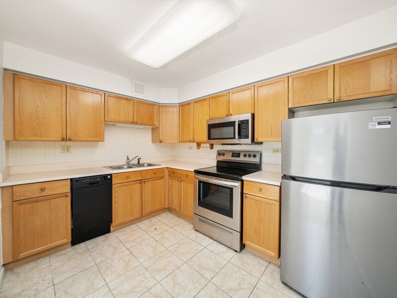 201 S Maple Avenue Oak Park IL 60302