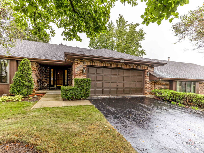 822 Brian Court Gurnee IL 60031