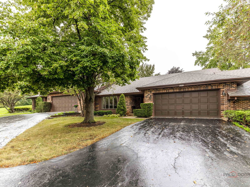 822 Brian Court Gurnee IL 60031