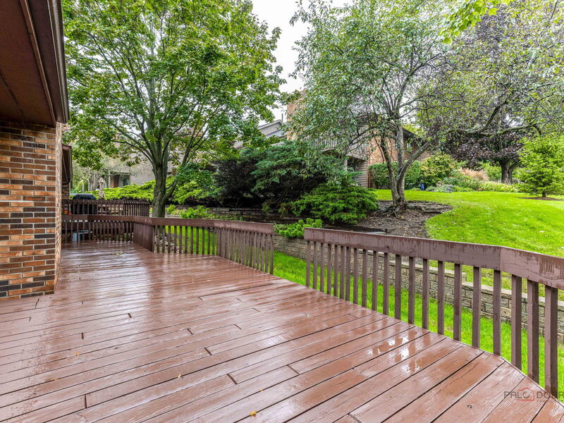 822 Brian Court Gurnee IL 60031