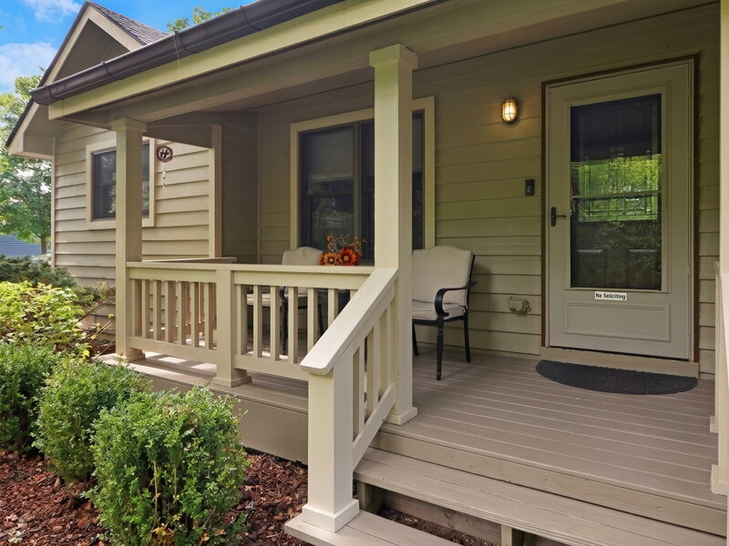 1036 Charles Avenue Gurnee IL 60031