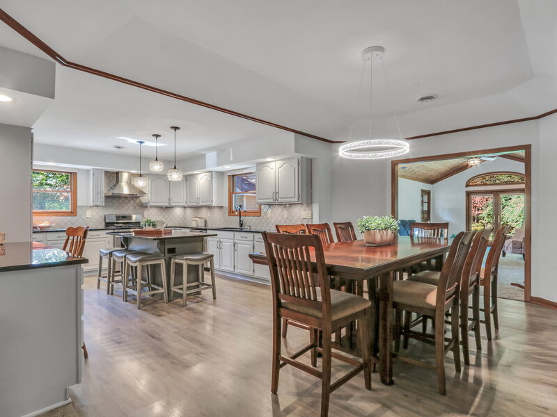 1036 Charles Avenue Gurnee IL 60031