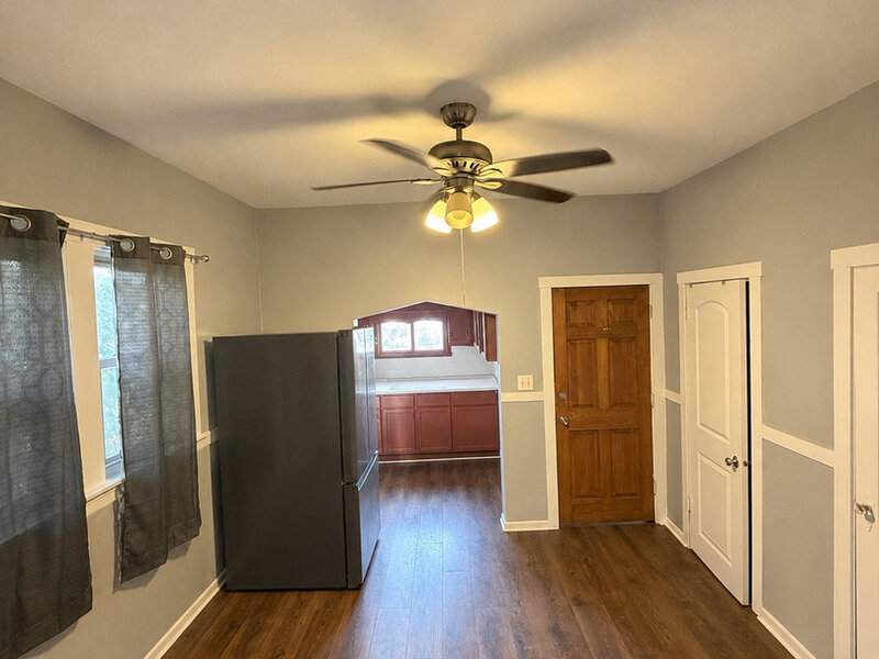 8322 S Burnham Avenue Chicago IL 60617