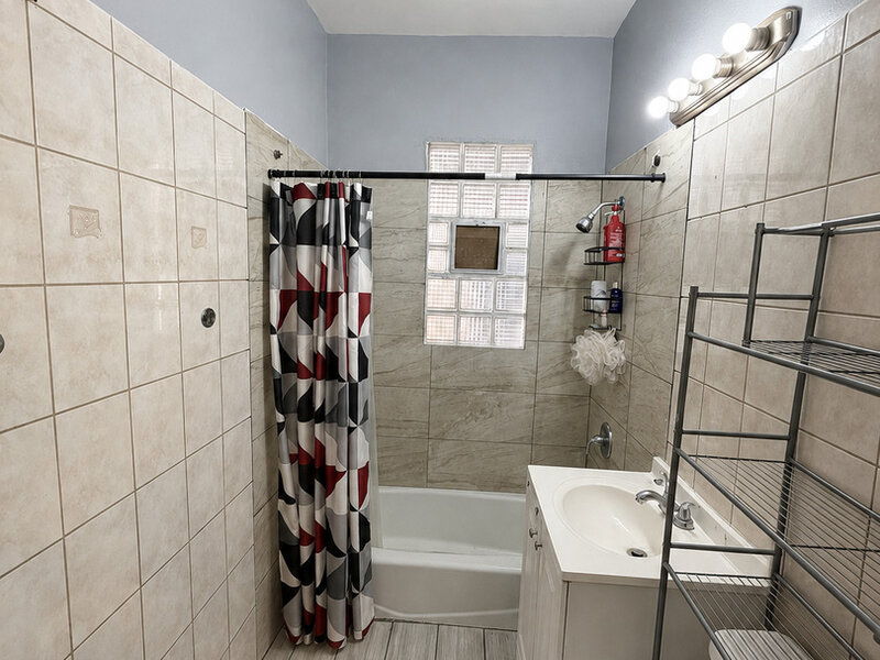 8322 S Burnham Avenue Chicago IL 60617