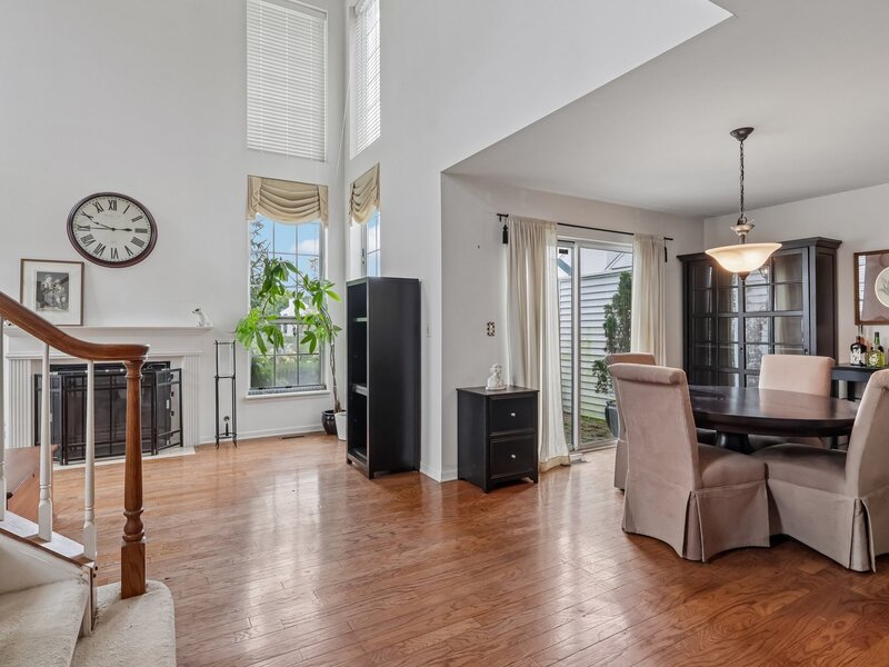 109 Lauralton Street Lake Bluff IL 60044