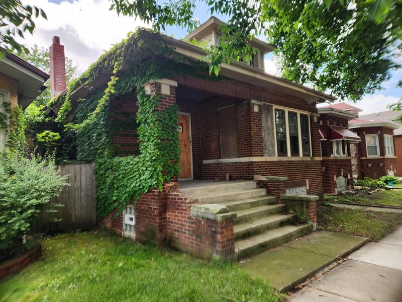 8119 S Perry Avenue Chicago IL 60620