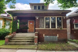 Photo of 8119 S Perry Avenue Chicago IL 60620