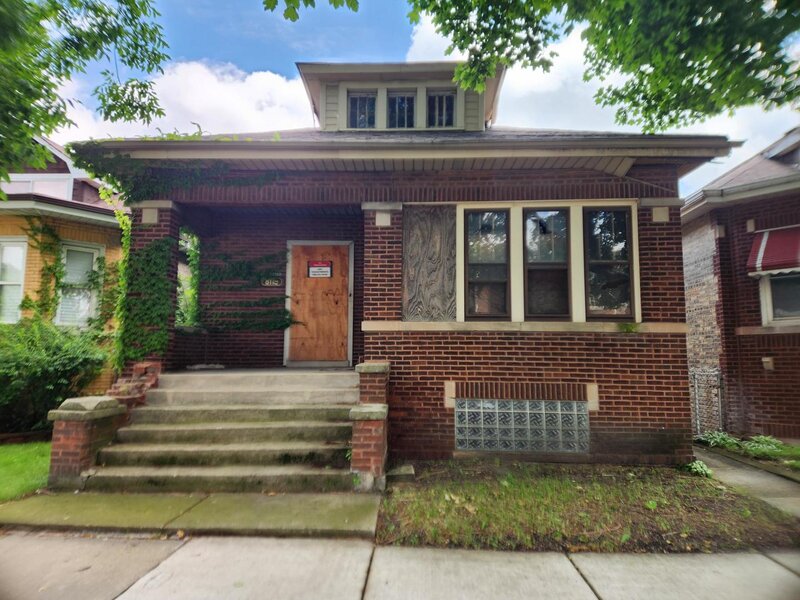 8119 S Perry Avenue Chicago IL 60620