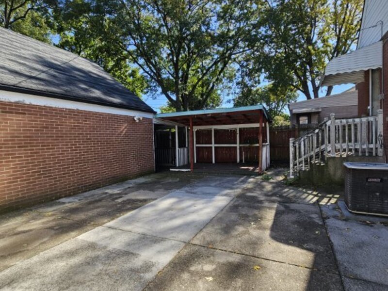 1501 Manchester Avenue Westchester IL 60154