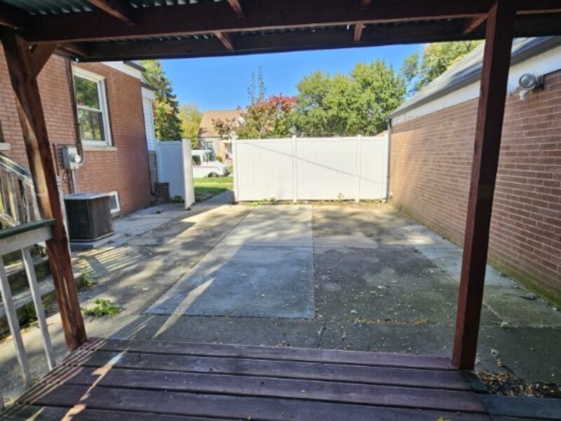 1501 Manchester Avenue Westchester IL 60154