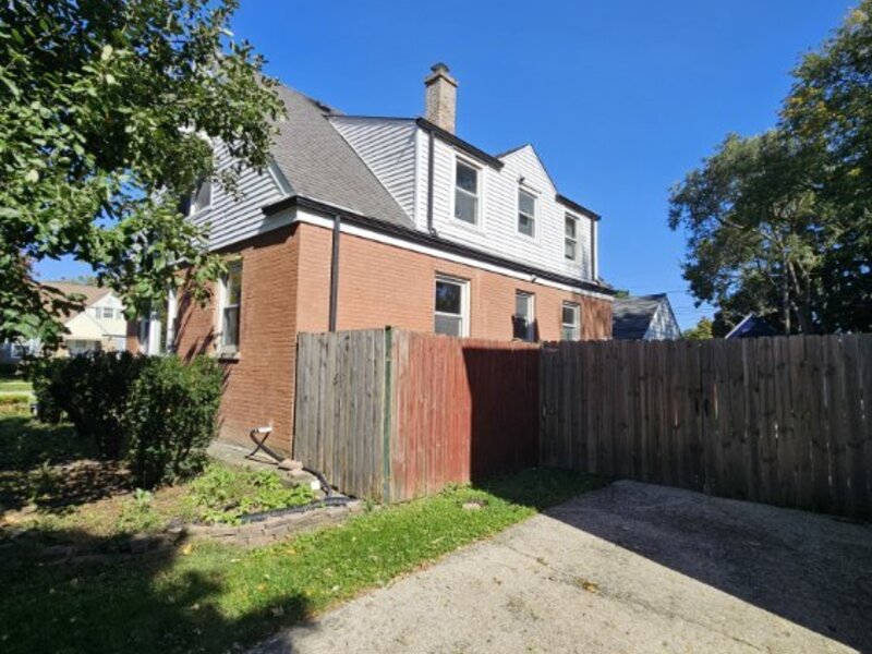 1501 Manchester Avenue Westchester IL 60154