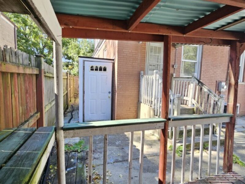 1501 Manchester Avenue Westchester IL 60154