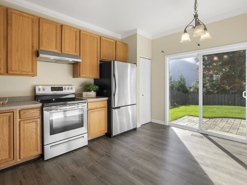 1830 S Fallbrook Drive Round Lake IL 60073