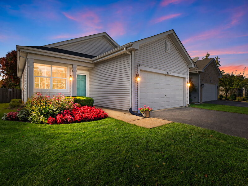 1830 S Fallbrook Drive Round Lake IL 60073