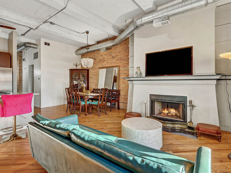 1439 S Michigan Avenue Chicago IL 60605