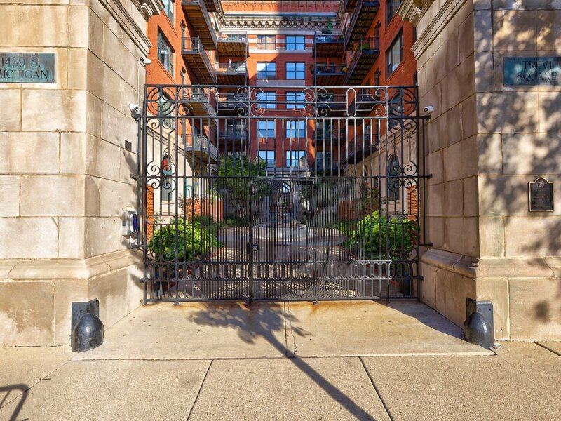 1439 S Michigan Avenue Chicago IL 60605