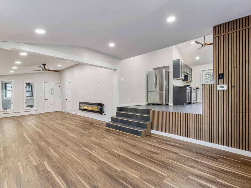 402 Channel Drive Island Lake IL 60042