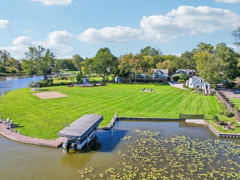 26137 W Stanton Bay Road Ingleside IL 60041
