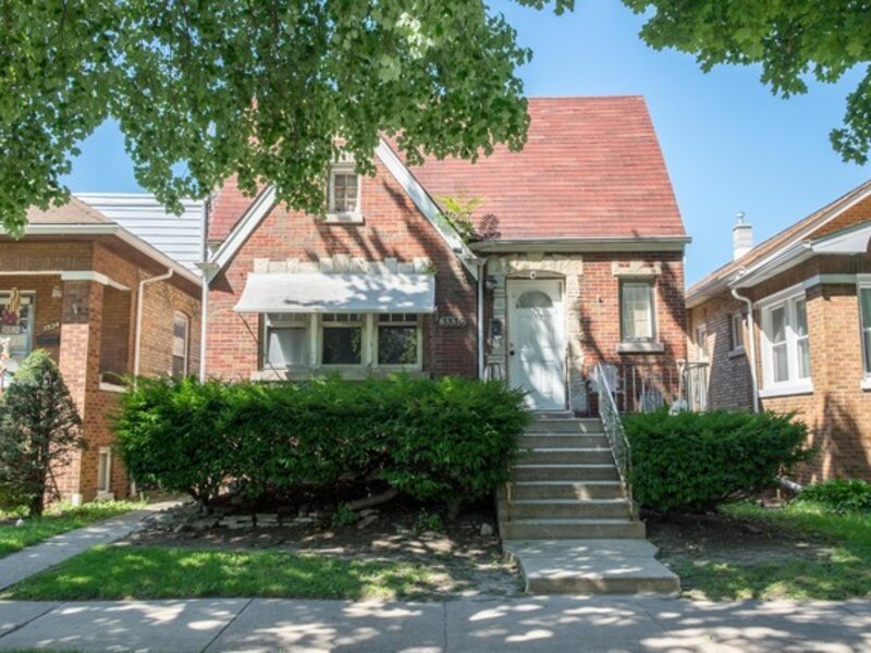 3530 Elmwood Avenue Berwyn IL 60402