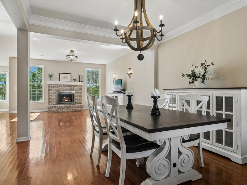 27 Harborside Way Hawthorn Woods IL 60047
