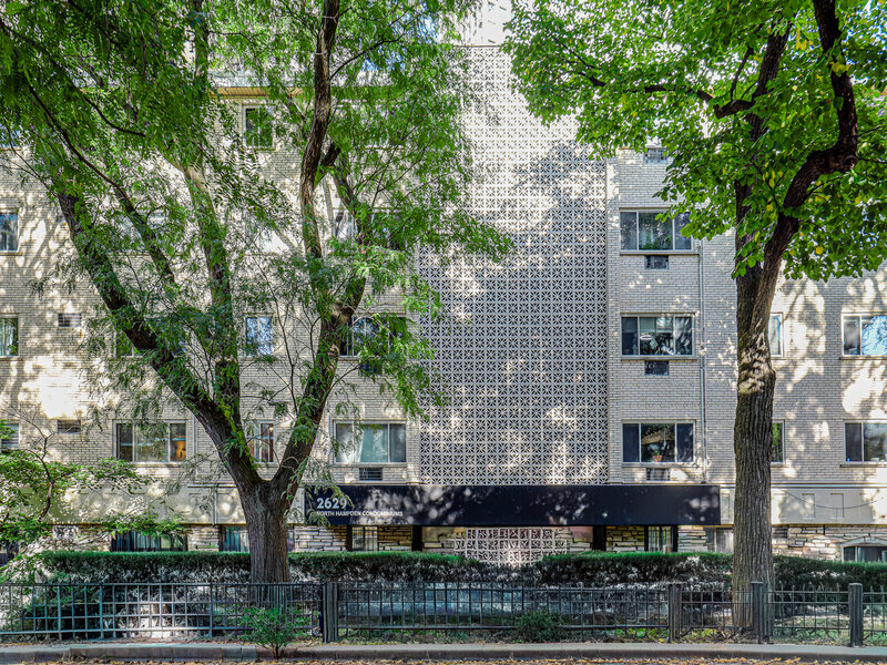 2629 N Hampden Court Chicago IL 60614