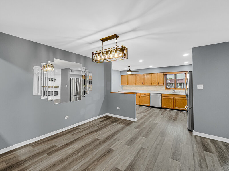 11042 S Theresa Circle Palos Hills IL 60465