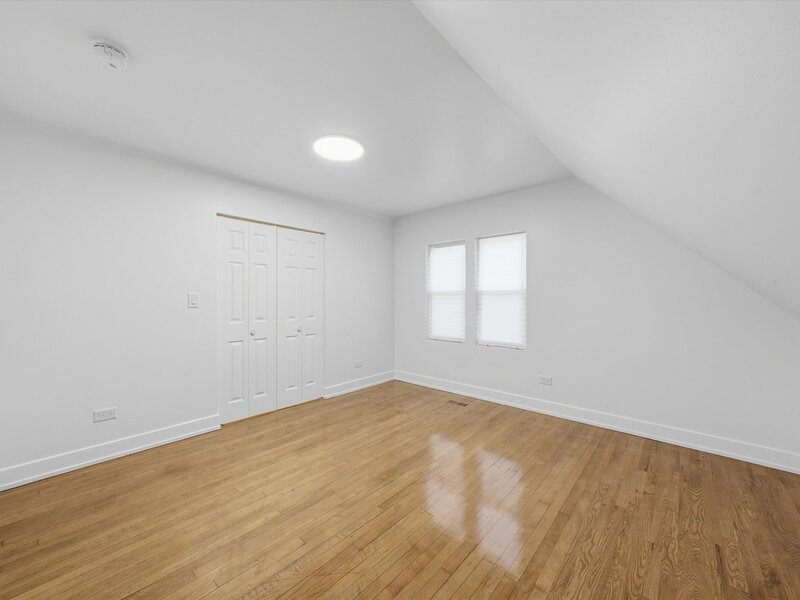 7607 S May Street Chicago IL 60620