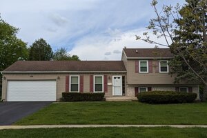 Photo of 508 Bristol Lane Schaumburg IL 60194
