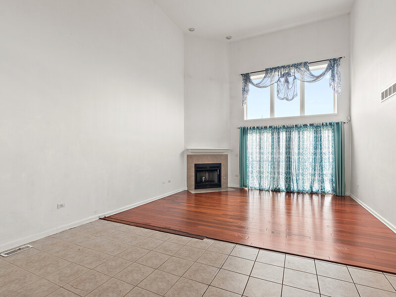 73 Odyssey Drive Tinley Park IL 60477