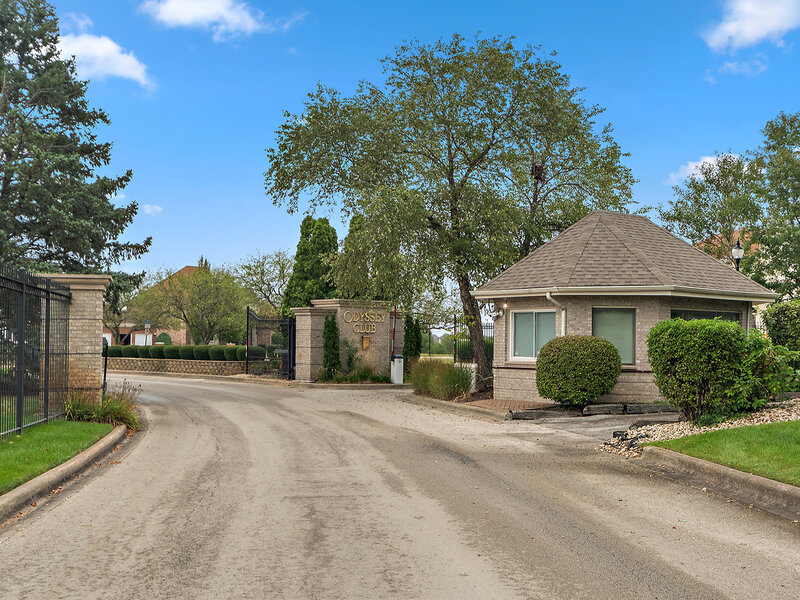 73 Odyssey Drive Tinley Park IL 60477