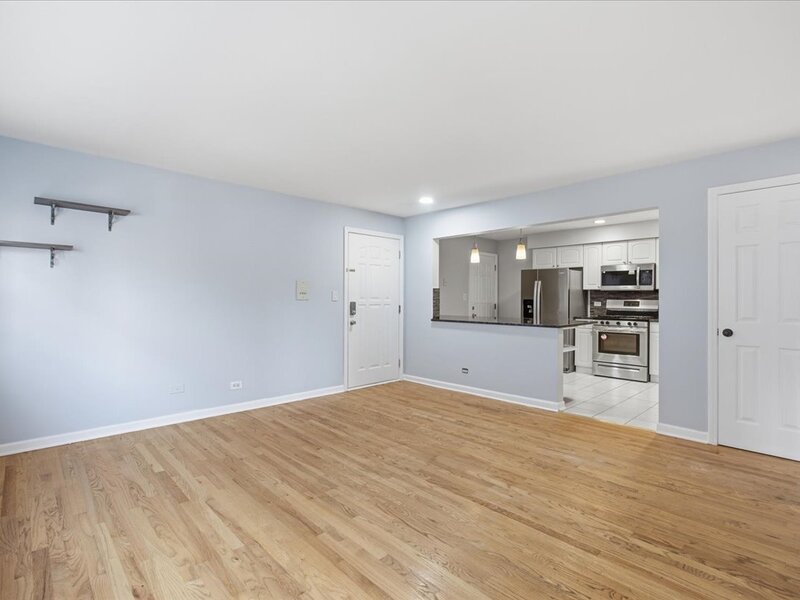 10154 Hartford Court Schiller Park IL 60176