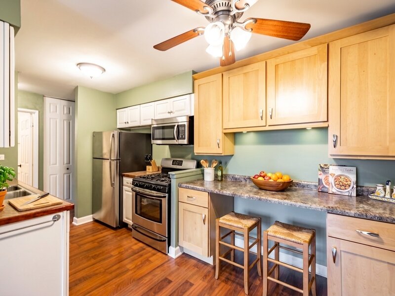 1475 Rebecca Drive Hoffman Estates IL 60169