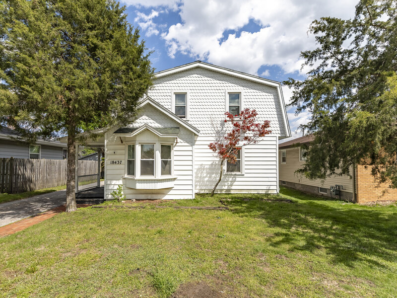 18437 Chicago Avenue Lansing IL 60438