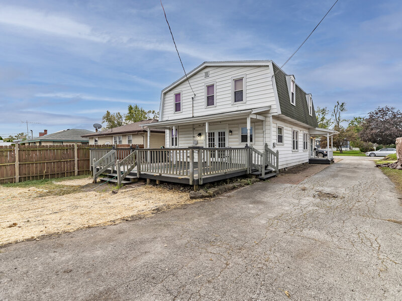 18437 Chicago Avenue Lansing IL 60438