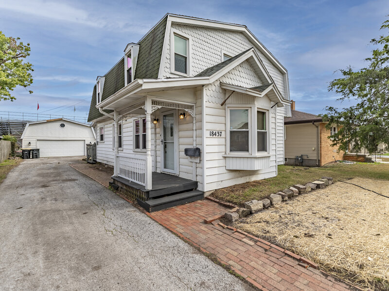 18437 Chicago Avenue Lansing IL 60438