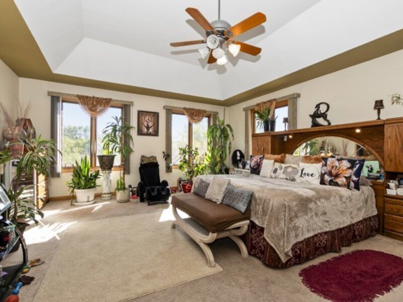 1527 Dunfries Street Flossmoor IL 60422