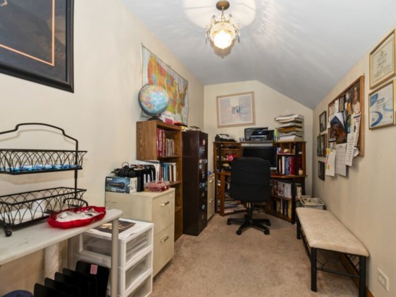 1527 Dunfries Street Flossmoor IL 60422