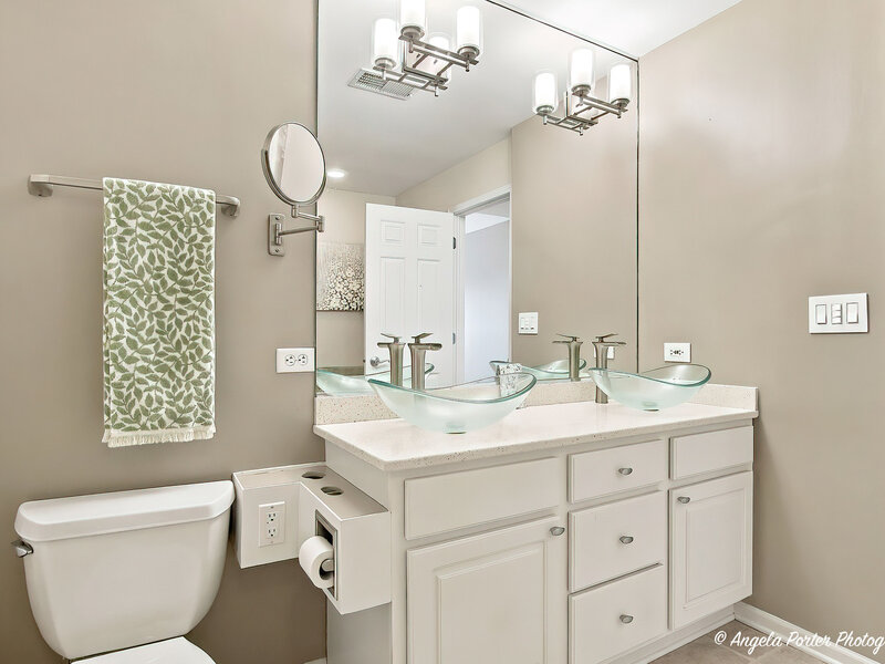 1316 Inverness Court Antioch IL 60002