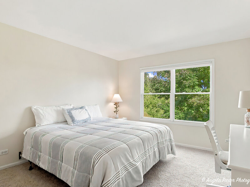 1316 Inverness Court Antioch IL 60002