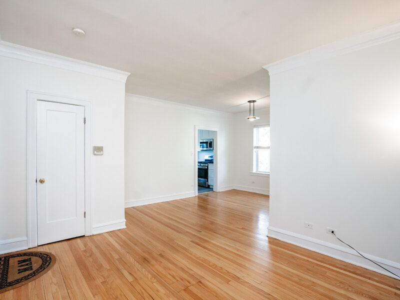 721 Reba Place Evanston IL 60202