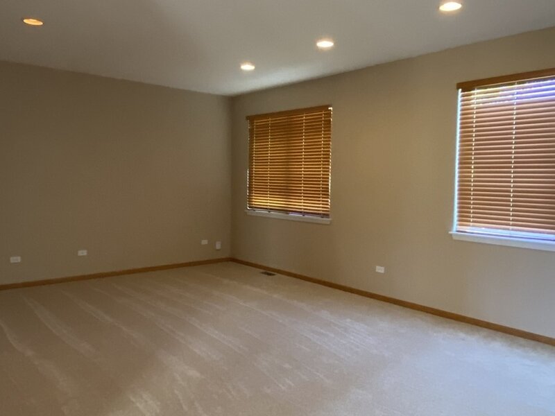 2430 Lenox Circle Montgomery IL 60538