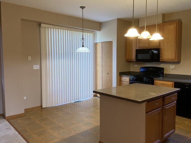 2430 Lenox Circle Montgomery IL 60538