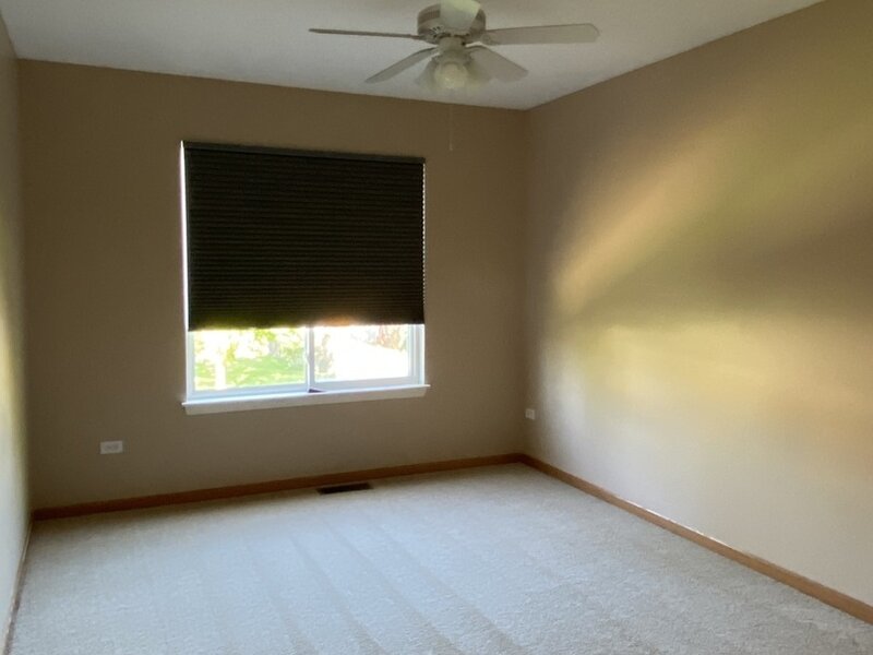 2430 Lenox Circle Montgomery IL 60538
