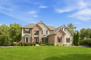 Photo of 3818 Grand View Court St. Charles IL 60175
