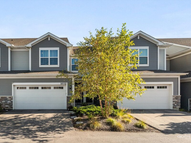 1032 Moraine Drive South Elgin IL 60177
