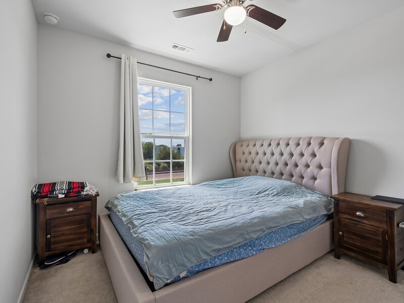 69 Nicholas Drive Des Plaines IL 60016