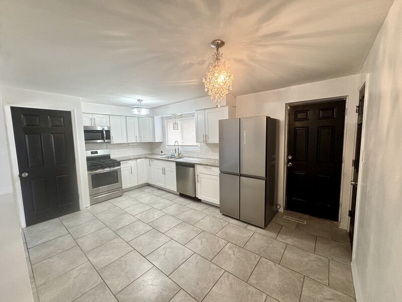 14229 S Saginaw Avenue Burnham IL 60633