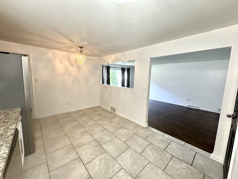14229 S Saginaw Avenue Burnham IL 60633