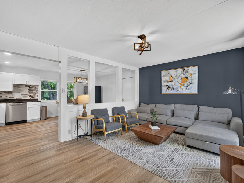 103 Willow Road Streamwood IL 60107